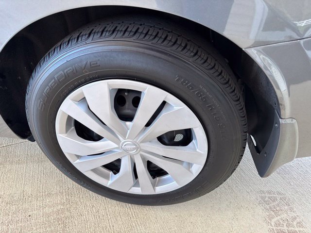 Used 2024 Nissan Versa S w/ Trunk Package FWD image 31