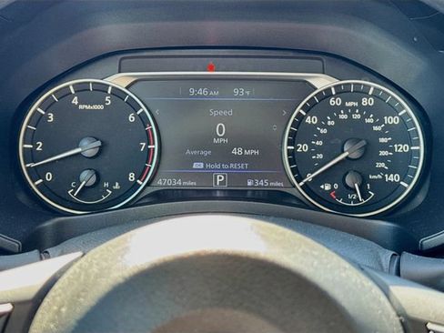 Used 2025 Nissan Altima 2.5 SV FWD image 12