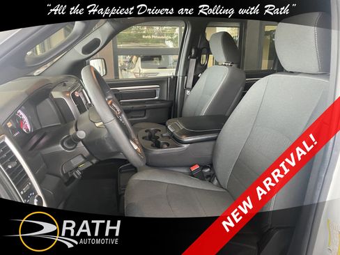 Used 2024 RAM 1500 Classic Warlock AWD/4WD image 11