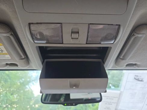 Used 2012 Nissan Frontier PRO-4X AWD/4WD image 31