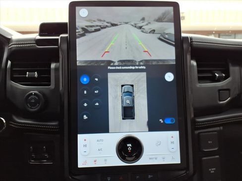 Used 2024 Ford F150 Lightning Platinum image 18