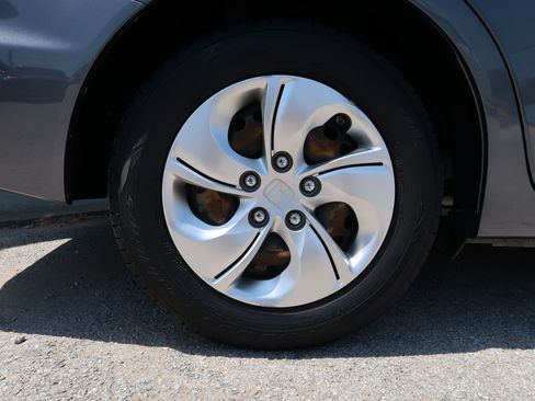 Used 2013 Honda Civic LX image 38