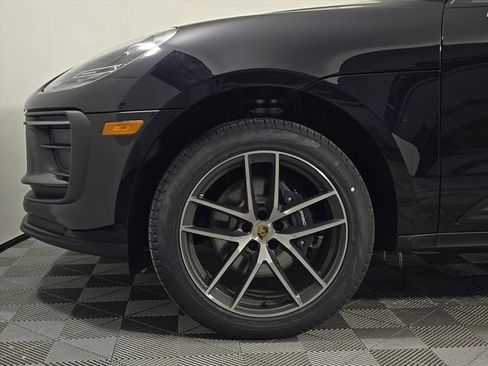 New 2026 Porsche Macan image 11