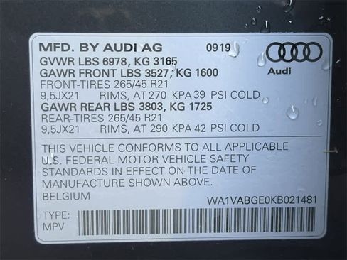 Used 2019 Audi e-tron Prestige w/ Prestige Package image 22