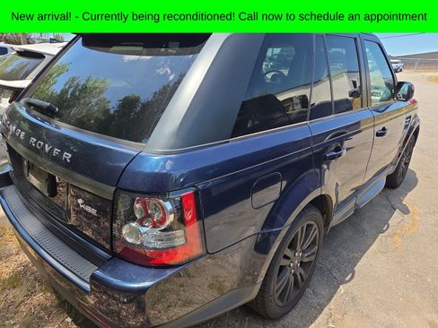 Used 2012 Land Rover Range Rover Sport HSE AWD/4WD image 4