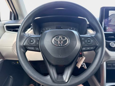 Used 2024 Toyota Corolla Cross L AWD/4WD image 26