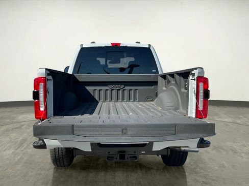 New 2025 Ford F250 Lariat w/ Lariat Ultimate Package image 7