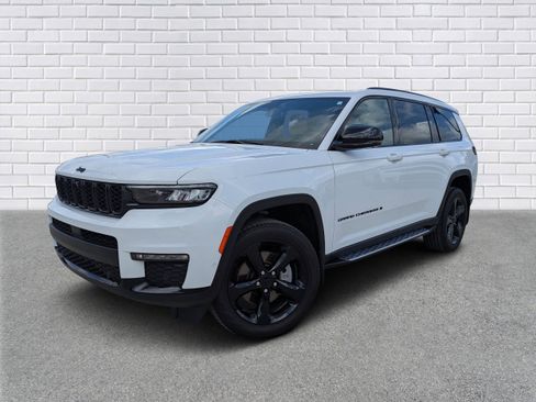 Used 2025 Jeep Grand Cherokee L Limited w/ Luxury Tech Group II AWD/4WD image 1