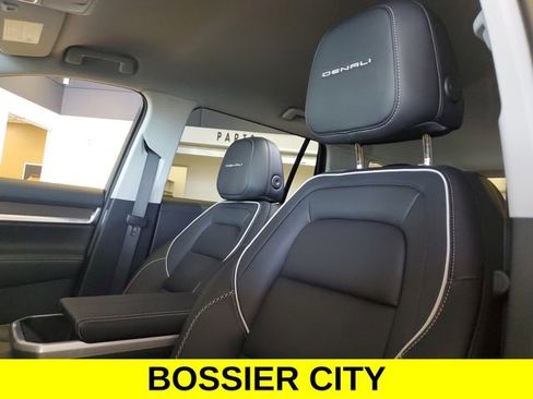 New 2026 GMC Terrain Denali image 19