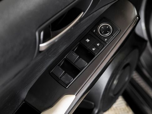 Used 2022 Lexus IS 350 F Sport RWD image 47