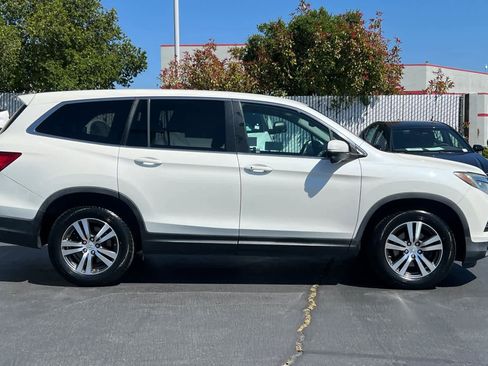 Used 2017 Honda Pilot EX-L image 6