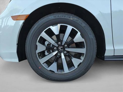 New 2026 Honda Odyssey EX-L image 10