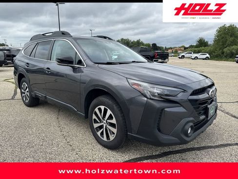 Used 2024 Subaru Outback Premium AWD/4WD image 6