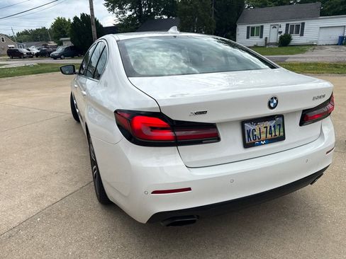 Used 2021 BMW 530i xDrive w/ Convenience Package AWD/4WD image 8