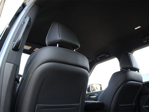 New 2025 Nissan Armada PRO-4X image 16