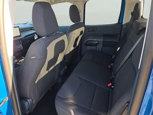 New 2025 Ford Maverick XL image 9