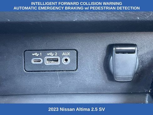 Used 2023 Nissan Altima 2.5 SV image 6