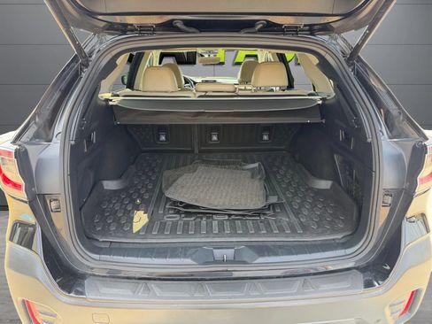 Used 2022 Subaru Outback Limited AWD/4WD image 9