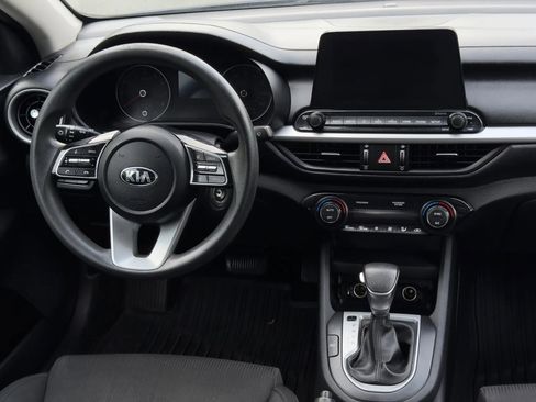 Used 2019 Kia Forte LXS image 28