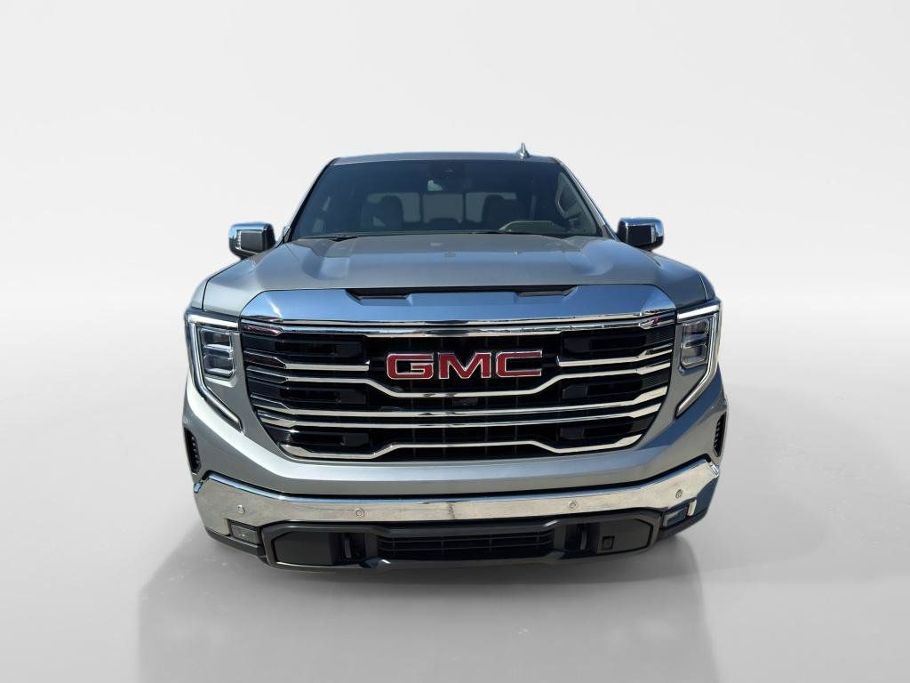 Used 2025 GMC Sierra 1500 SLT w/ SLT Premium Plus Package AWD/4WD image 8