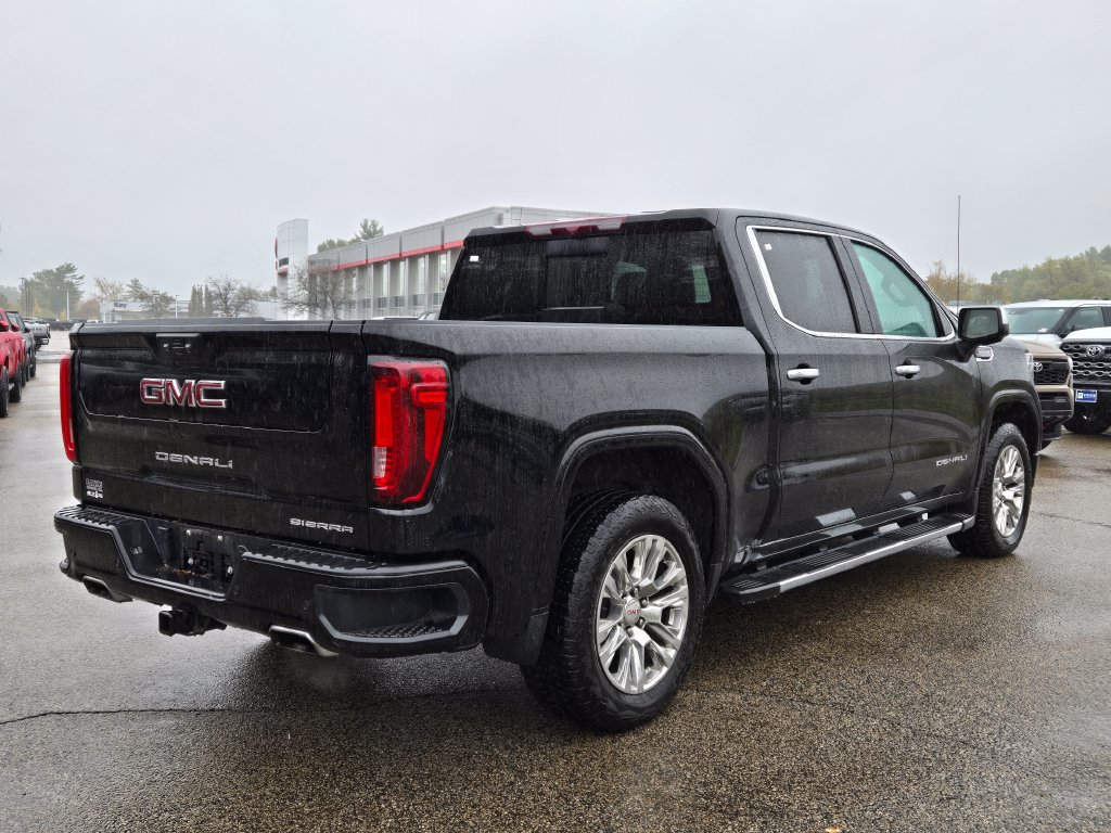 Used 2022 GMC Sierra 1500 Denali AWD/4WD image 6