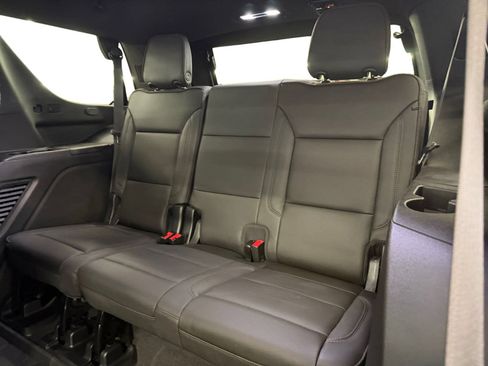 Used 2023 Chevrolet Tahoe High Country w/ Premium Package 2 AWD/4WD image 11
