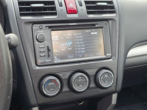 Used 2015 Subaru Forester 2.5i Limited image 24