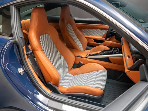 Certified 2023 Porsche 911 Turbo S AWD/4WD image 33