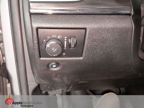 Certified 2020 Jeep Grand Cherokee Limited w/ Luxury Group II image 30