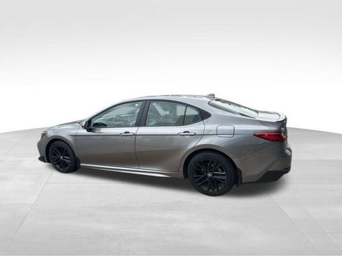 Certified 2025 Toyota Camry SE w/ Convenience Package AWD/4WD image 6