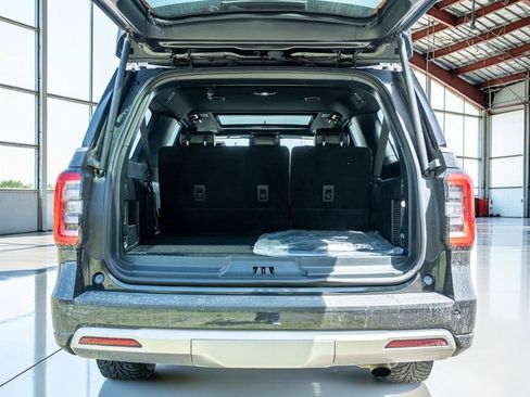 Used 2023 Ford Expedition Max Platinum AWD/4WD image 35