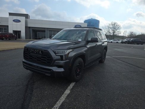 Used 2025 Toyota Sequoia TRD Pro image 7