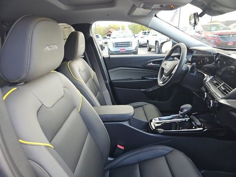 New 2026 Chevrolet Trax ACTIV w/ Sunroof Package image 26
