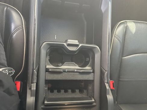 Used 2024 RAM 3500 Limited image 26