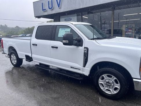 New 2026 Ford F250 XLT image 2