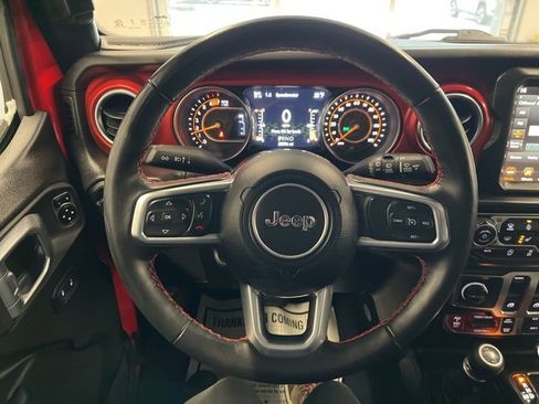 Used 2023 Jeep Wrangler Rubicon w/ Cold Weather Group image 17