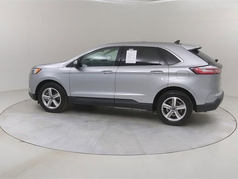 Certified 2022 Ford Edge SEL w/ Convenience Package image 18