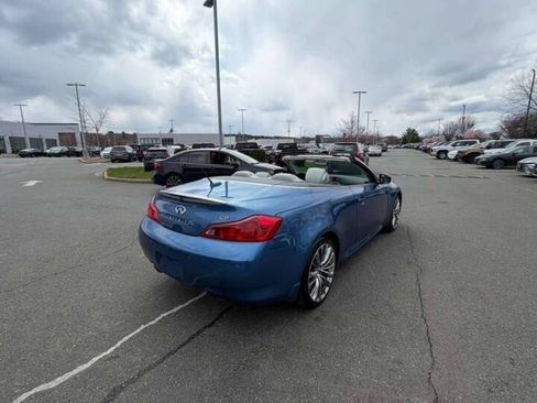 Used 2011 INFINITI G37 Convertible w/ Premium Pkg RWD image 6