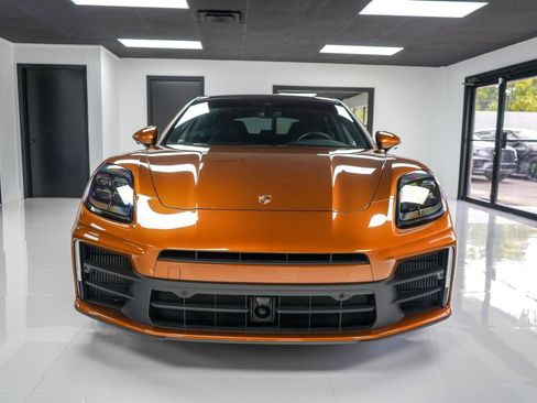Used 2024 Porsche Panamera 4 w/ Premium Package AWD/4WD image 8