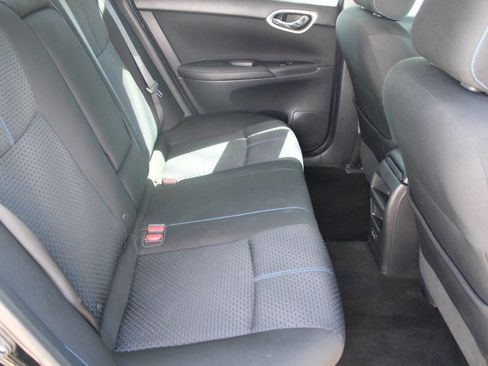 Used 2018 Nissan Sentra SR FWD image 6