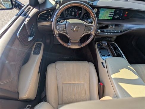 Used 2018 Lexus LS 500 AWD image 9