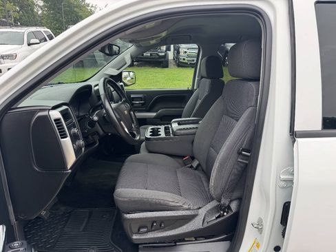 Used 2018 Chevrolet Silverado 1500 LT w/ All Star Edition AWD/4WD image 11