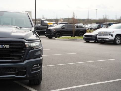 New 2026 RAM 1500 Laramie AWD/4WD image 38