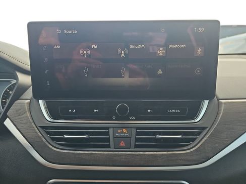 Used 2025 Nissan Altima 2.5 SV w/ SV Premium Package FWD image 21