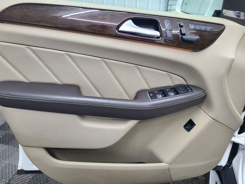 Used 2016 Mercedes-Benz GL 450 GL 450 4MATIC Sport Utility 4D image 20