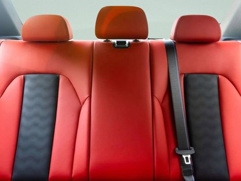 Used 2025 BMW M3 Competition image 38