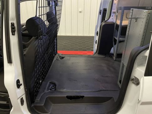 Used 2016 Ford Transit Connect XLT image 36