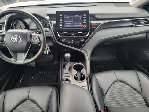 Used 2024 Toyota Camry SE image 23