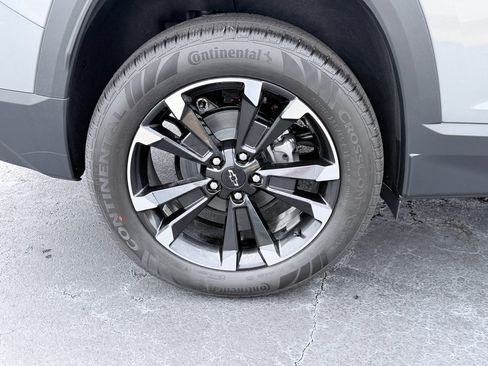 New 2026 Chevrolet Equinox RS w/ Convenience Package III FWD image 39
