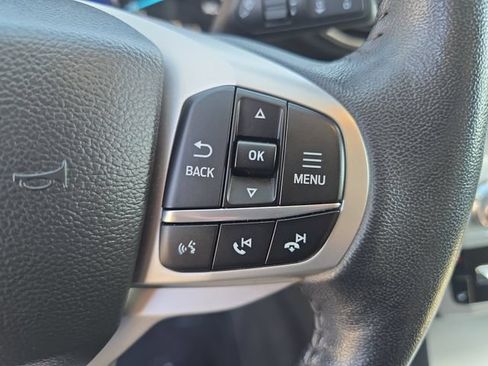 Certified 2023 Ford Explorer XLT w/ Equipment Group 202A AWD/4WD image 18